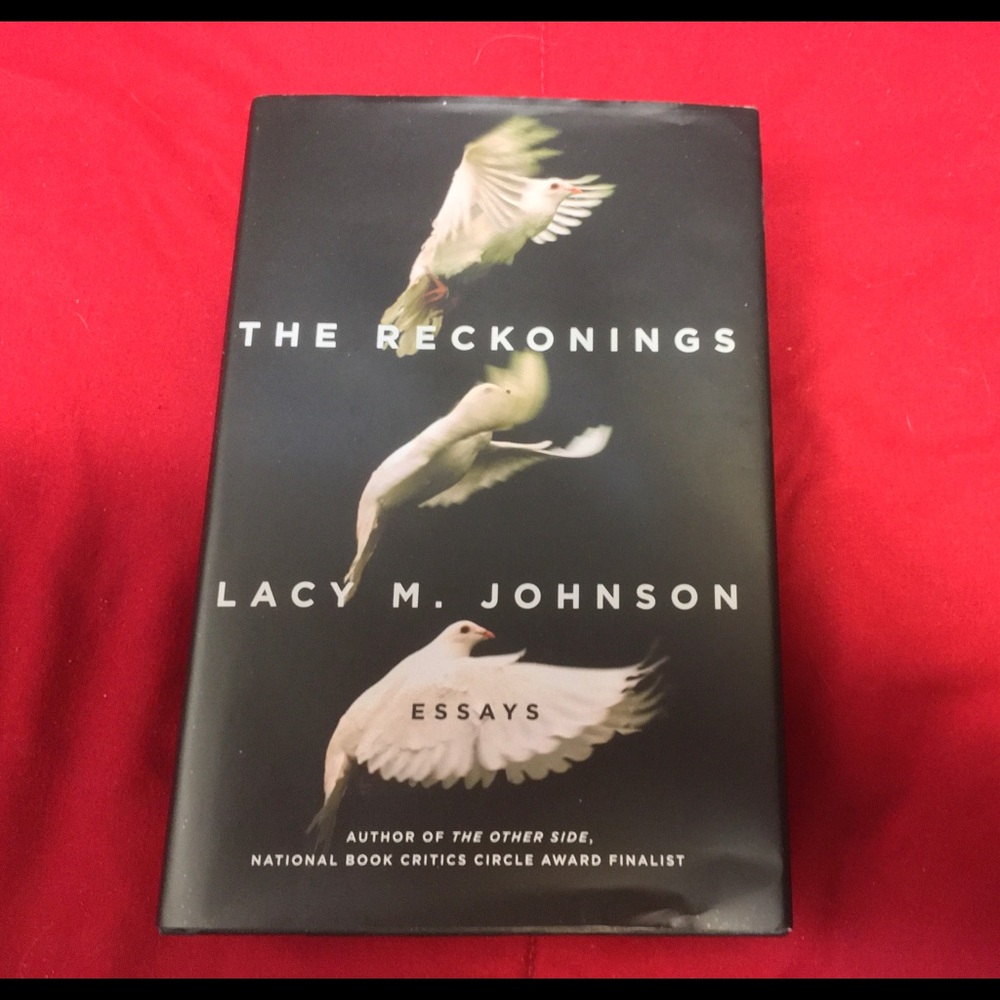 Hardcover Book Bundle - Picture 4 of 4
